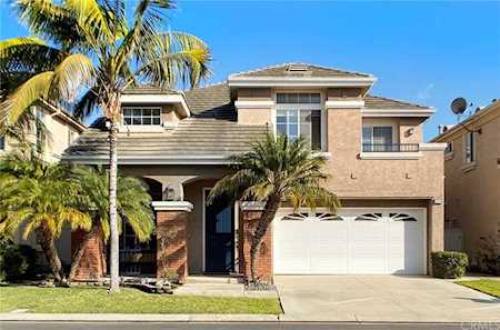 1132 Pacific Cove Lane Huntington Beach, CA 92648