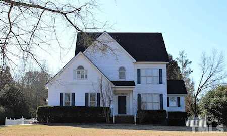 76 St Jiles Drive Clayton, NC 27520