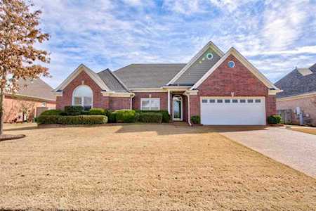 1320 Riding Brook Dr Collierville, TN 38017