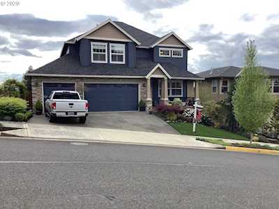 11701 SE Mountain Ridge Ave Happy Valley, OR 97086