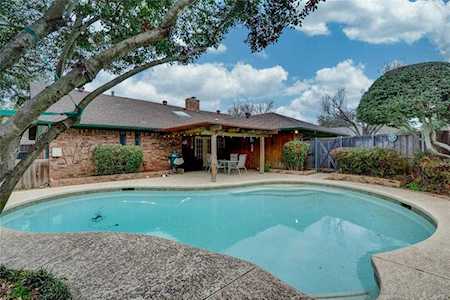 478 Medina Drive Highland Village, TX 75077