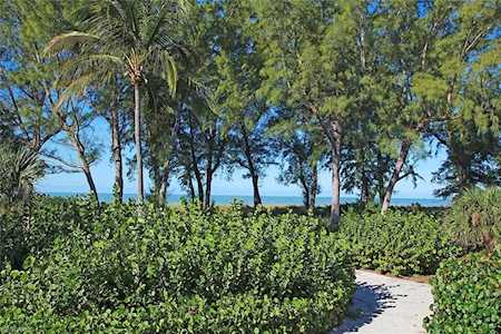 1404 Beach Cottages Captiva, FL 33924