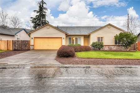 8618 150th Av Ct E Puyallup, WA 98372
