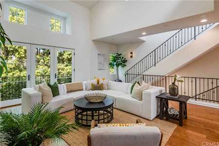 1619 Artesia Boulevard #E Manhattan Beach, CA 90266