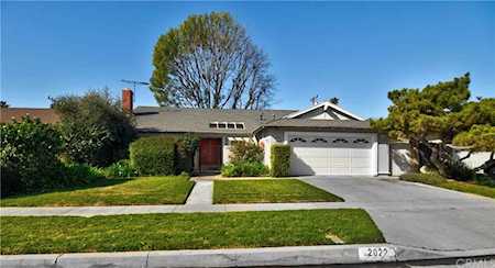 2022 N Williams Street Santa Ana, CA 92705