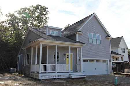 1 Acorn Place #1 Millis, MA 02054
