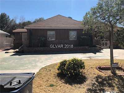 1320 Sweeney Ave Las Vegas, NV 89104