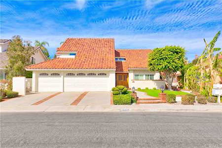 22521 Conil Mission Viejo, CA 92691