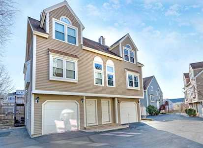 96 North St #6 Somerville, MA 02144