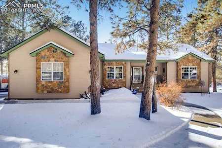 17940 Woodhaven Drive Colorado Springs, CO 80908