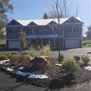 140 SOUTH RD East Greenwich, RI 02818