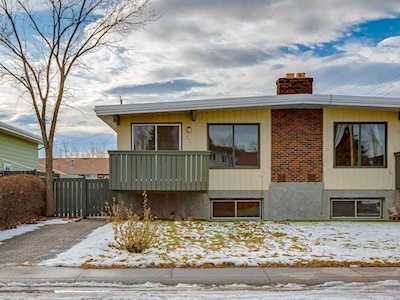 231 Silver Mead Close NW Calgary, AB T3B 3V5