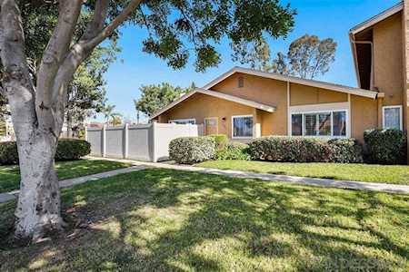 1904 Park Dale Ln Encinitas, CA 92024