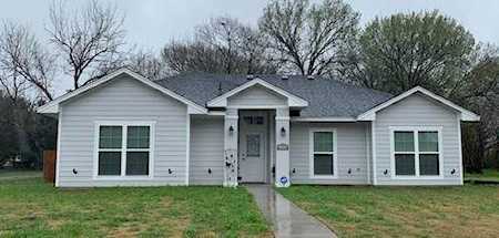1417 Sycamore Avenue Corsicana, TX 75110