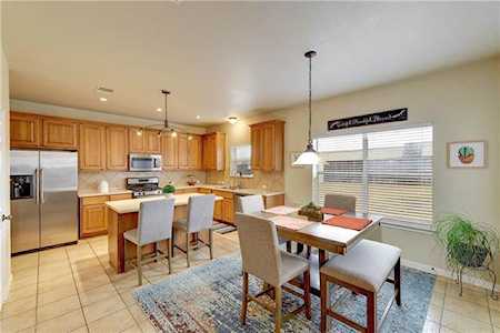 1004 Abbeyglen Castle Dr Pflugerville, TX 78660