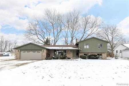 10597 S Heenan Dr Green Oak Twp, MI 48189