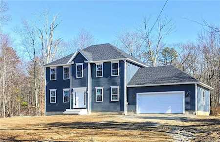000 Carriage Hill RD Scituate, RI 02857