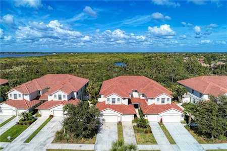 4661 Club Dr #201 Port Charlotte, FL 33953