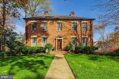 9608 Gladstone St Manassas, VA 20110