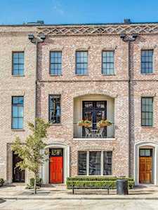 2123 Marilla Street Dallas, TX 75201