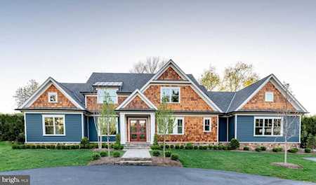 1674 Chain Bridge Rd Mclean, VA 22101