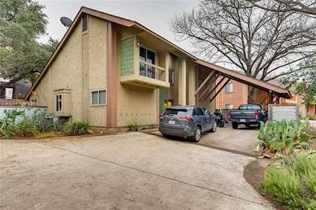 1403 Bridgeway Dr #B Austin, TX 78704