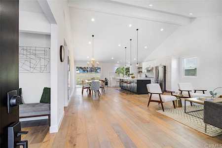 21321 Compass Lane Huntington Beach, CA 92646