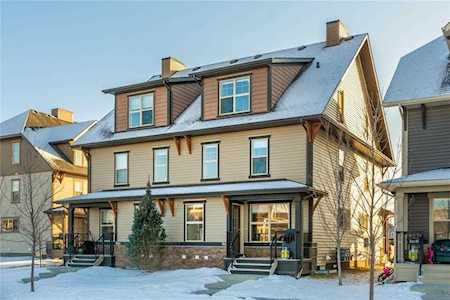50 Belgian Lane #902 Cochrane, AB T4C 0Y5