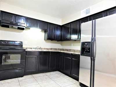 4615 N 39th Avenue #7 Phoenix, AZ 85019
