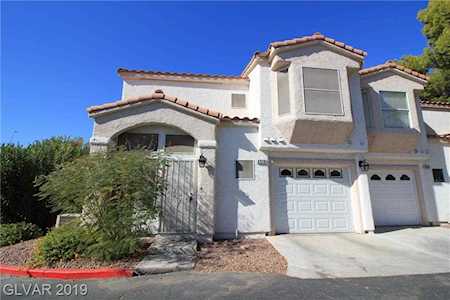 6928 Oyster Shell Dr Las Vegas, NV 89108