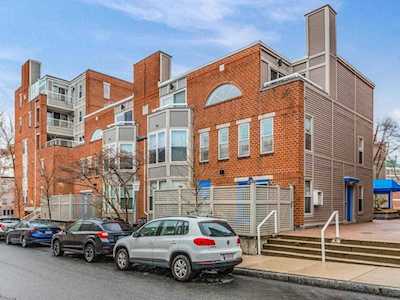 12 Chestnut St #12 Cambridge, MA 02139