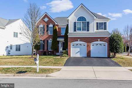 25409 Carrington Dr Chantilly, VA 20152