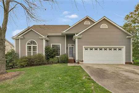 9327 Clifton Meadow Dr Matthews, NC 28105