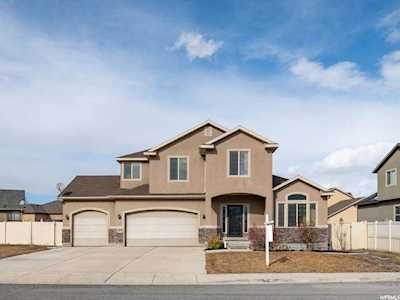 3176 W Willow Bend S Lehi, UT 84043
