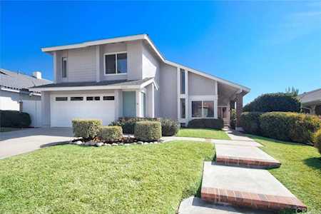 24516 Christina Court Laguna Hills, CA 92653