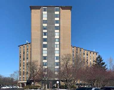 1 Renaissance Place #521 Palatine, IL 60067