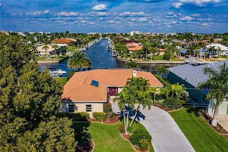 220 Belaire Ct. Punta Gorda, FL 33950