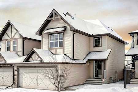 95 Silverado Range Heights SW Calgary, AB T2X 0B8