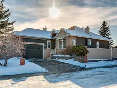 13003 Bonaventure Drive SE Calgary, AB T2J 7E9