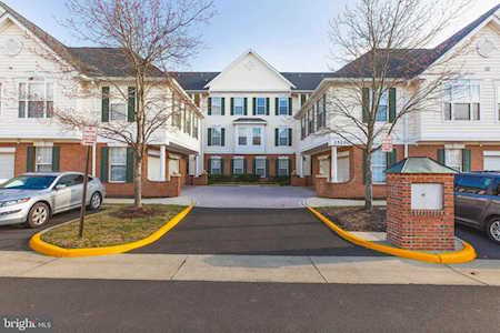 25200 Lake Shore Square #103 Chantilly, VA 20152