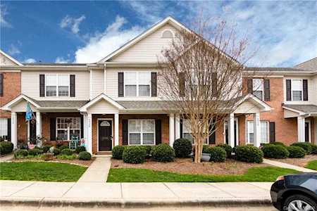 2928 Little Stream Ct Matthews, NC 28105