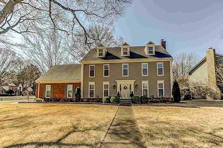 9169 Greenbrier Cv Germantown, TN 38139