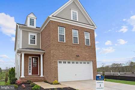 19248 Broken Rock St Leesburg, VA 20175