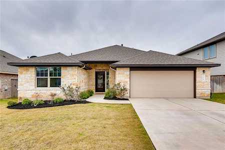 129 Gunnison Way Kyle, TX 78640