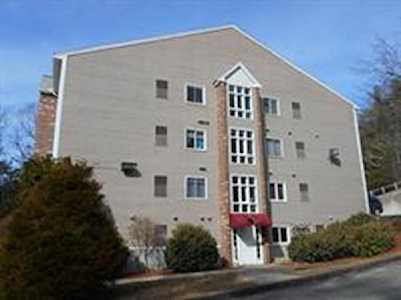 44 Maria Ave #301 Southbridge, MA 01550