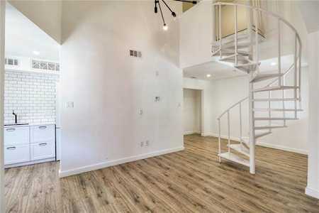 1840 Burton Dr #175 Austin, TX 78741