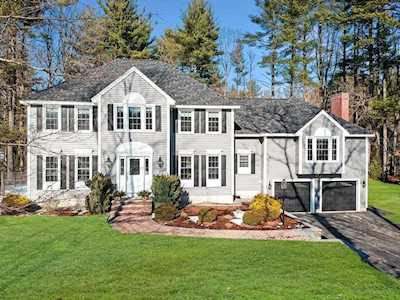 2 Boxwood Drive Methuen, MA 01844