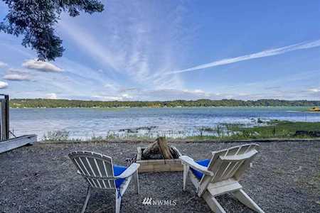 4915 NE North Shore Rd Belfair, WA 98528