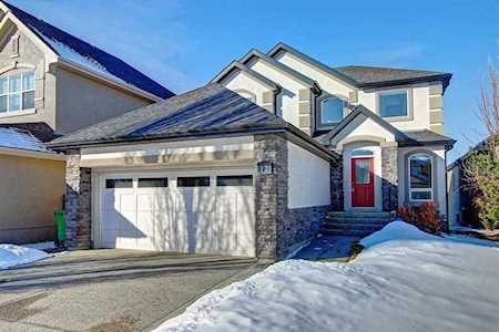 12 Cranleigh Terrace SE Calgary, AB T3M 0A1
