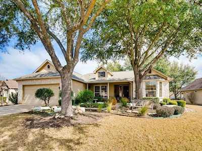 222 Red Poppy Trl Georgetown, TX 78633